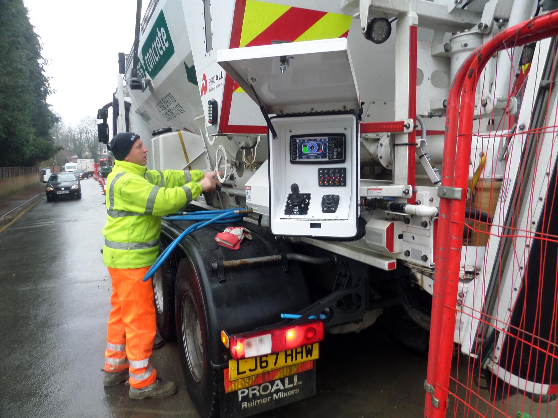 Volumetric Concrete Suppliers Berkshire, Surrey Middlesex & London