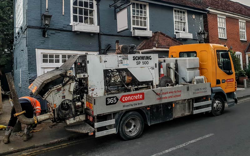 Concrete Pump Hire Service - Call 365 Concrete for a FREE pump quote